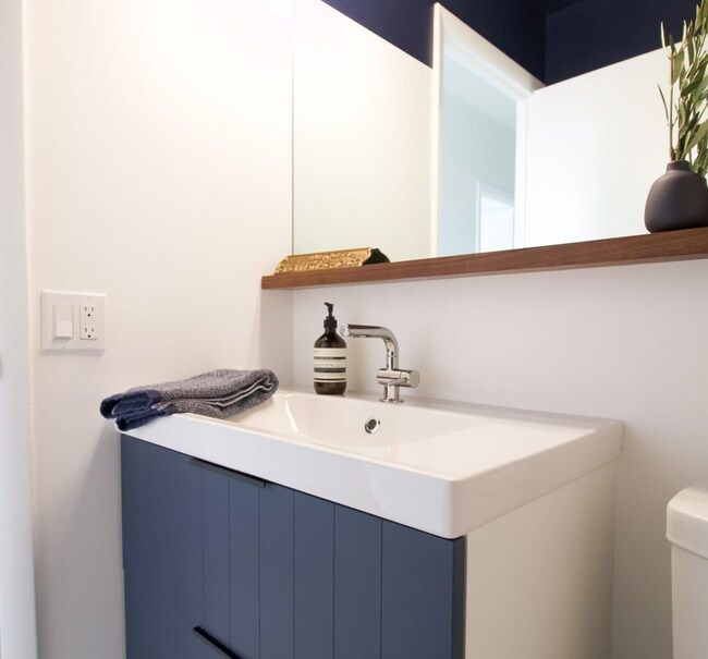 Foto del edificio - 2848 Woodside-ID21078