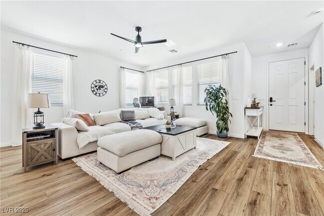 Foto del edificio - 2734 Fantoni St