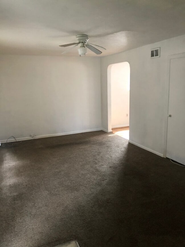 Foto del edificio - 20170 Priday Ave