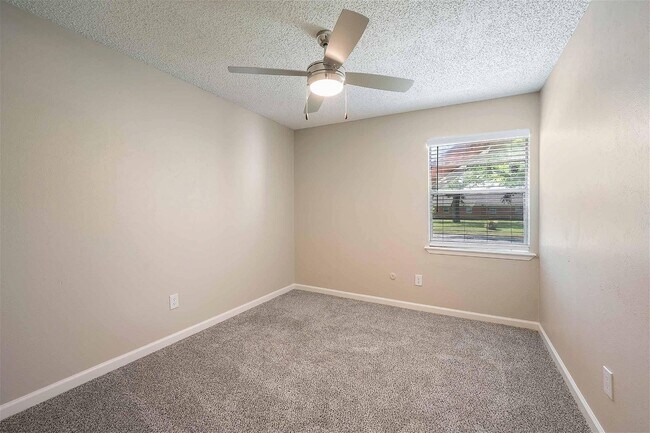Foto del edificio - 507 Sandpiper Dr W