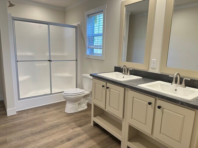 Foto del edificio - 491 Spanish Oak Ln