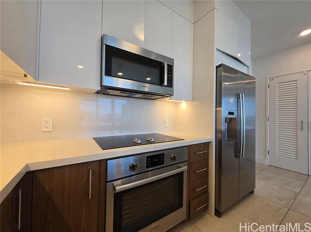 Building Photo - 629 Ke’eaumoku St