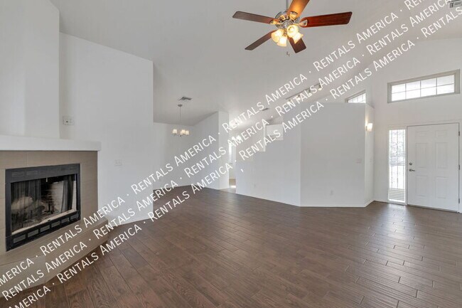 Foto del edificio - 8115 E Mesquite Ridge Cir