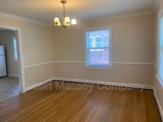 Building Photo - 1827 Alfresco Pl