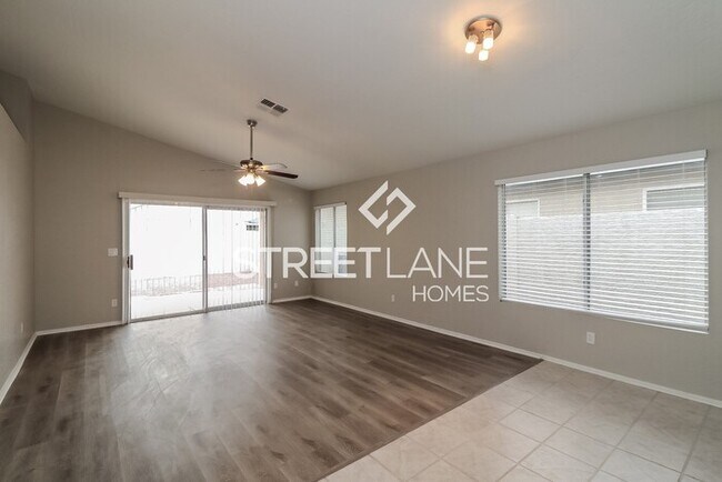 Foto del edificio - Charming 3 Bedroom in Phoenix!