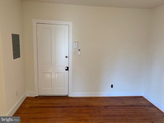 Building Photo - 130 E German St