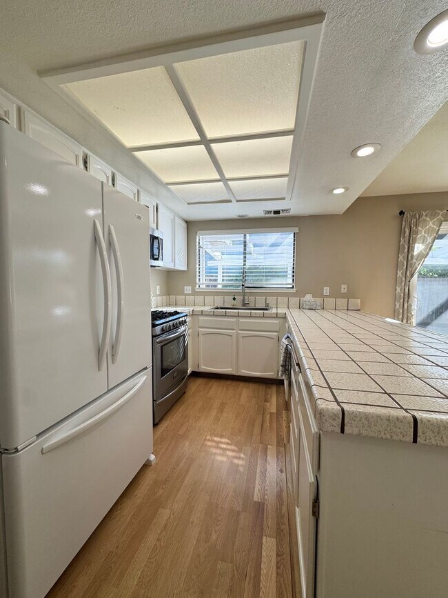 Foto del edificio - Beautiful home in Parkwood Estates