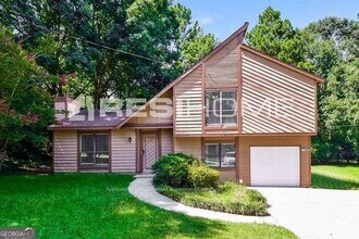 Building Photo - 1719 Vauxhall Dr