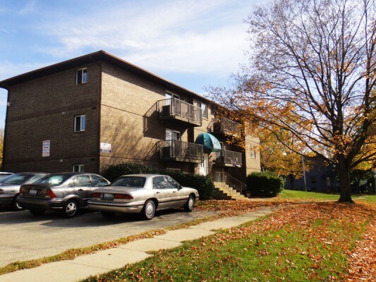 Foto del edificio - 404 Woodley Rd