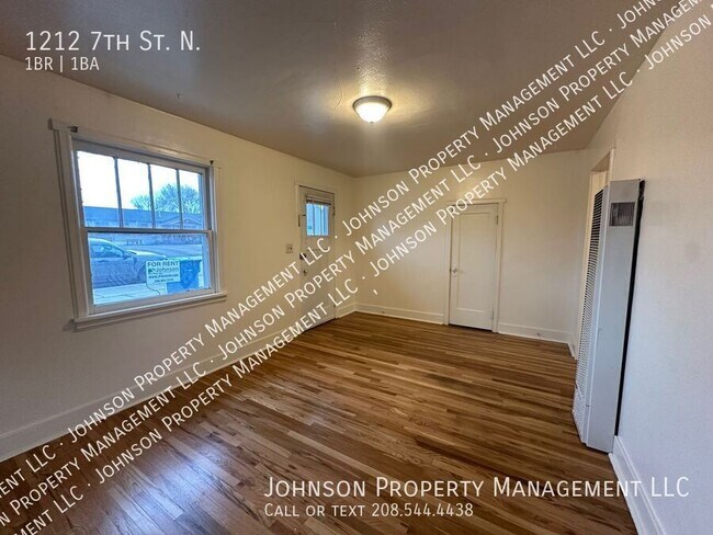 Foto del edificio - 1212 7th St N