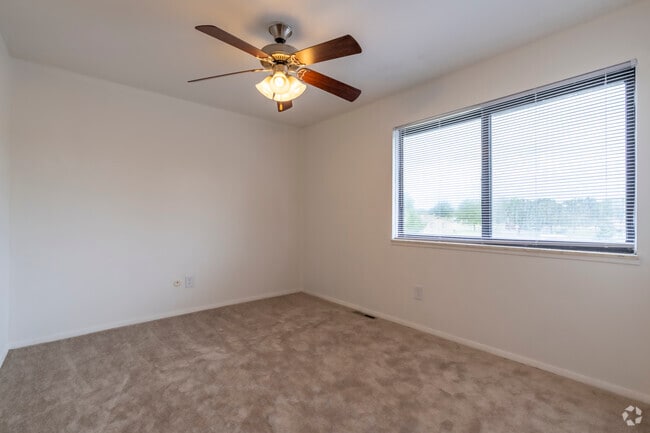 3BR, 1.5BA - 1,125SF - Bedroom 1 - Oak Meadows