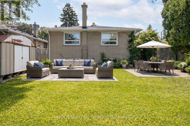 Photo du bâtiment - 377 Palmer Ave