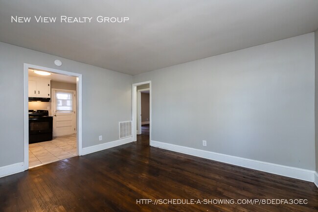 Foto del edificio - 3427 Meredith Ave