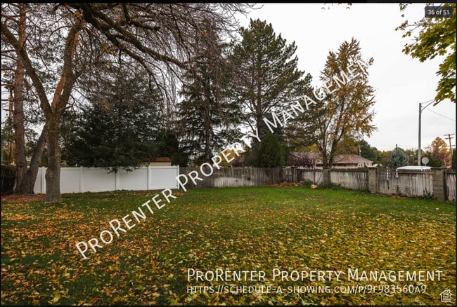 Building Photo - 4996 Moor Mont Cir