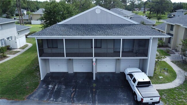 Foto del edificio - 4323 Pinebark Ave