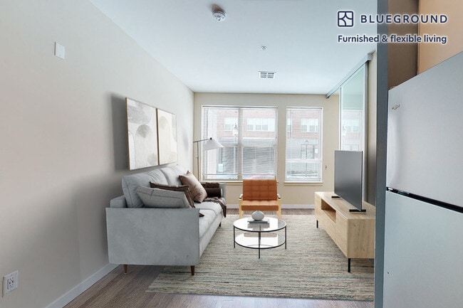 Building Photo - 79 Alexander St