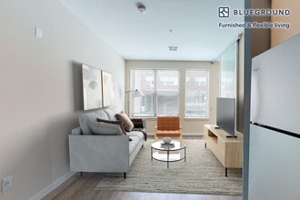 Building Photo - 79 Alexander St