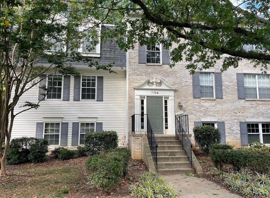 Primary Photo - 7754 New Providence Dr