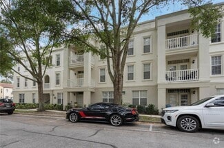 Building Photo - 1020 Siena Park Blvd W