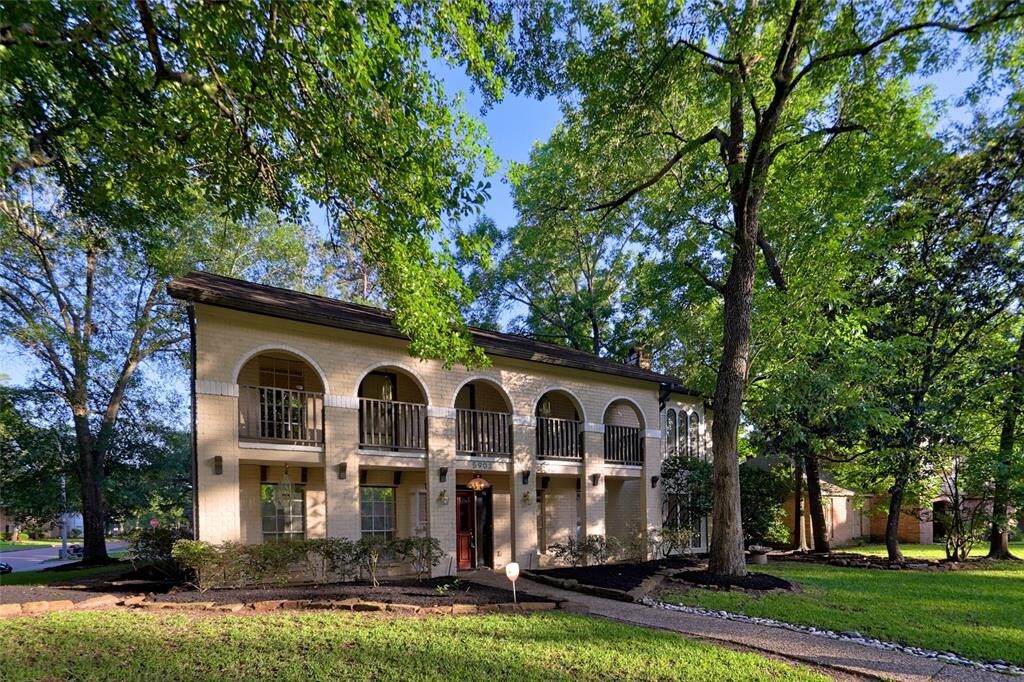 Primary Photo - 5903 Green Springs Dr