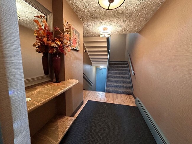 Building Photo - $0 DEPOSIT OPTION!!! URBAN RETREAT IN CONG...