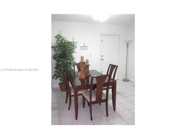 Building Photo - 1221 SW 122nd Ave