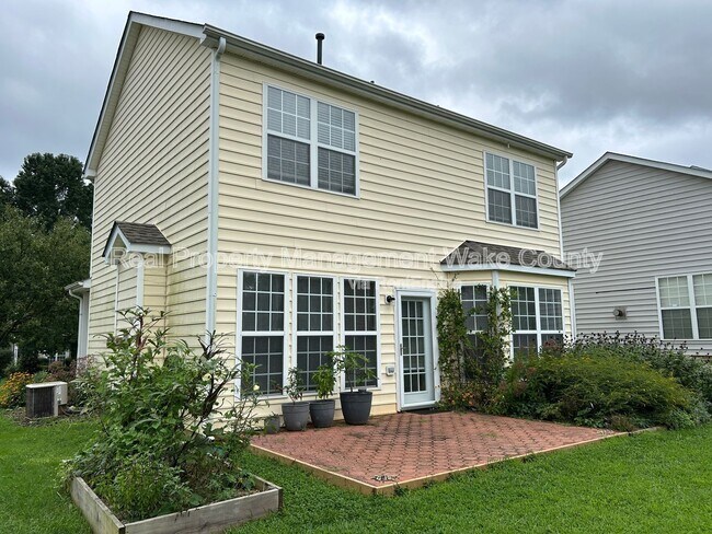 Foto del edificio - 2500 Valley Haven Dr