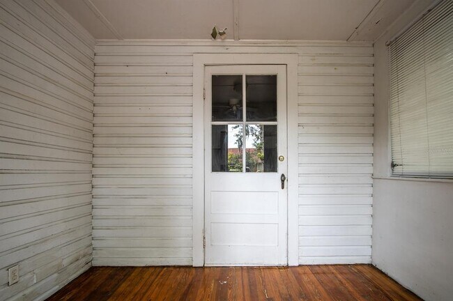 Foto del edificio - 2523 NW 6th St