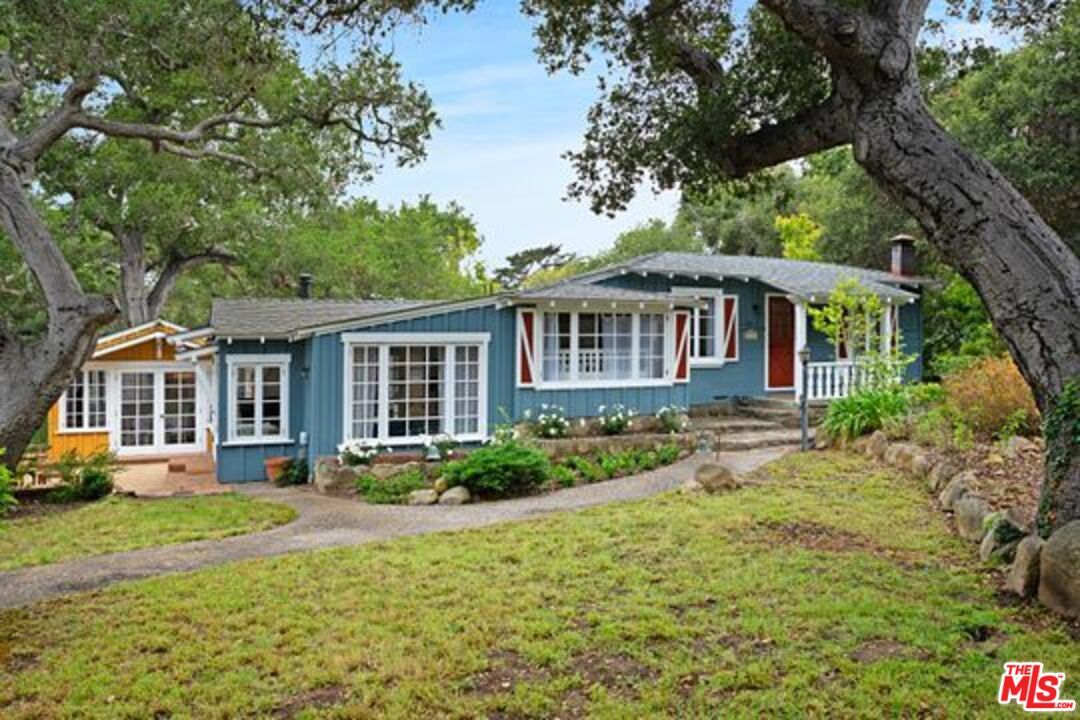 Primary Photo - 540 Periwinkle Ln