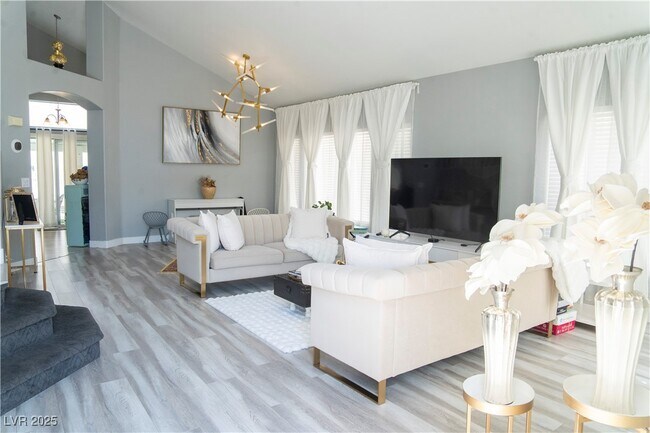 Foto del edificio - 7233 Buglehorn St