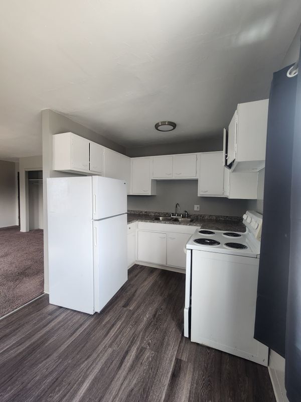 Foto del edificio - 1994 Elmira St