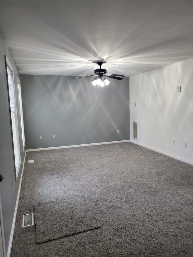 Foto principal - 385 S Cannon Ave