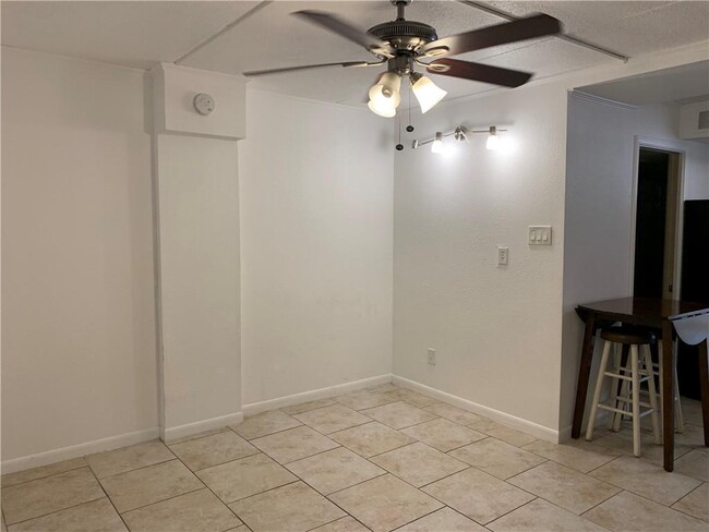 Foto del edificio - 14300 S Padre Island Dr