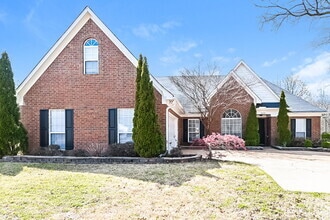 Building Photo - 4449 Jessica Dr