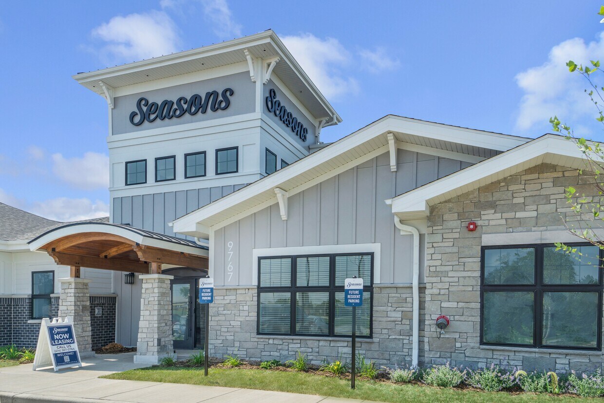 Seasons at Franklin 9767 S 27th St Franklin, WI Apartments for Rent