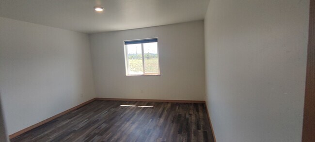 Building Photo - 147