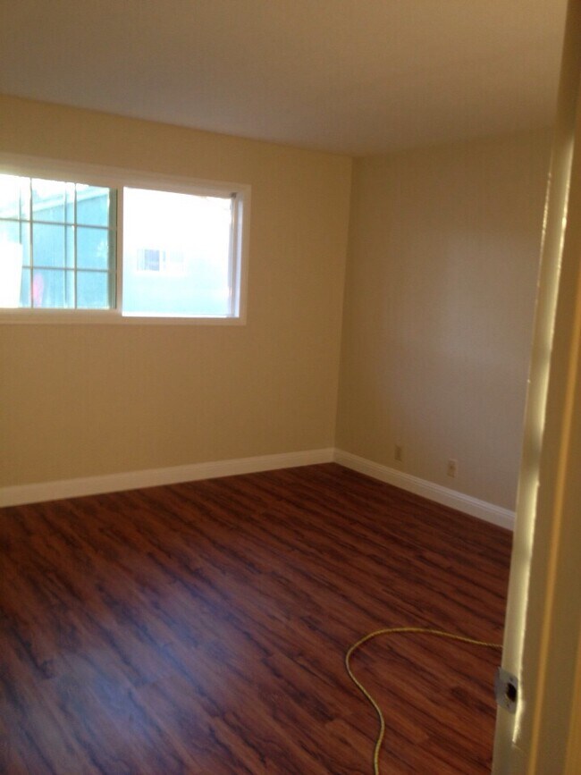 Foto del edificio - 885 Branham Ln