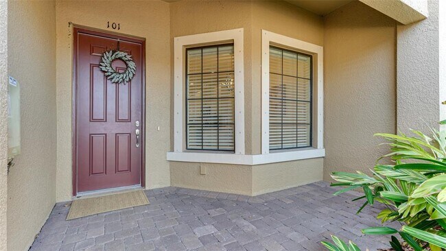 Foto del edificio - 13608 Messina Loop