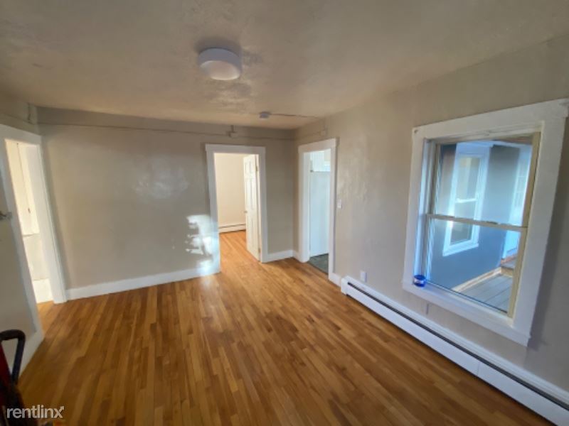 22 Newbury St, Auburn, ME 04210 Apartment for Rent in Auburn, ME