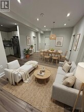 Building Photo - 67 Gloucester St