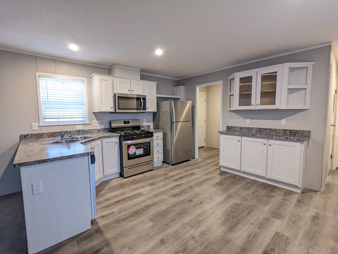 Foto principal - 677 Oregon St