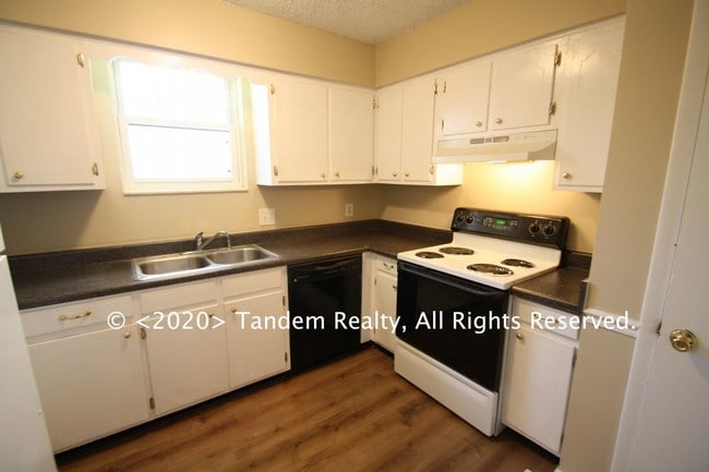 Building Photo - 3329 Timber Trail