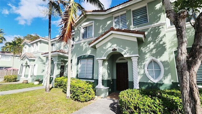 Foto del edificio - 2715 SE 15th Pl