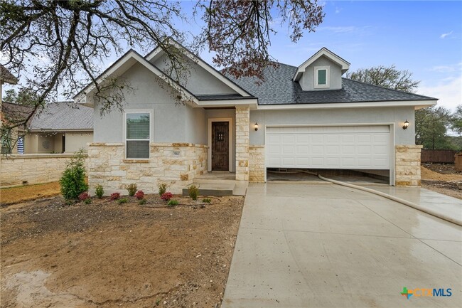 Building Photo - 514 Carriage House
