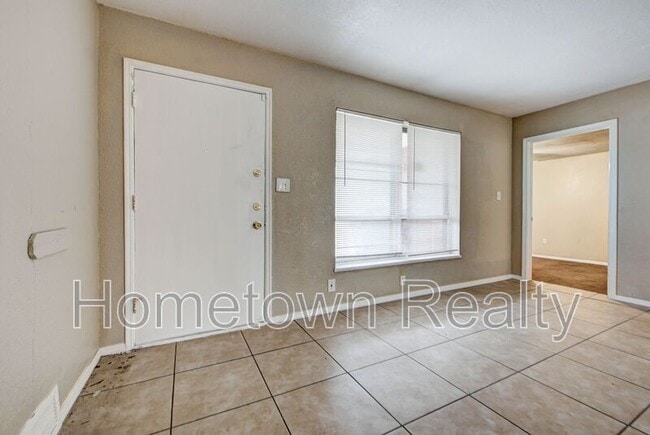 Foto del edificio - 1833 NE 51st St