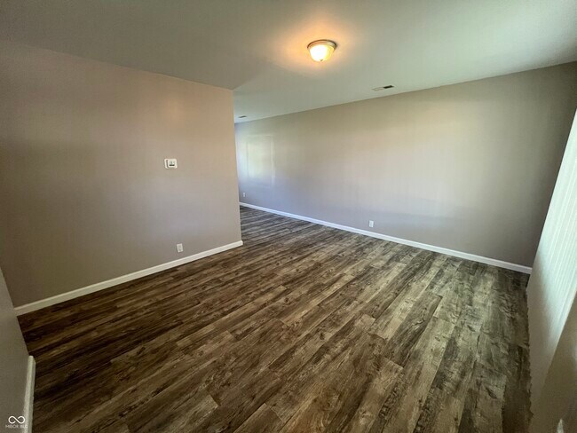 Foto del edificio - 232 Gaywood Dr