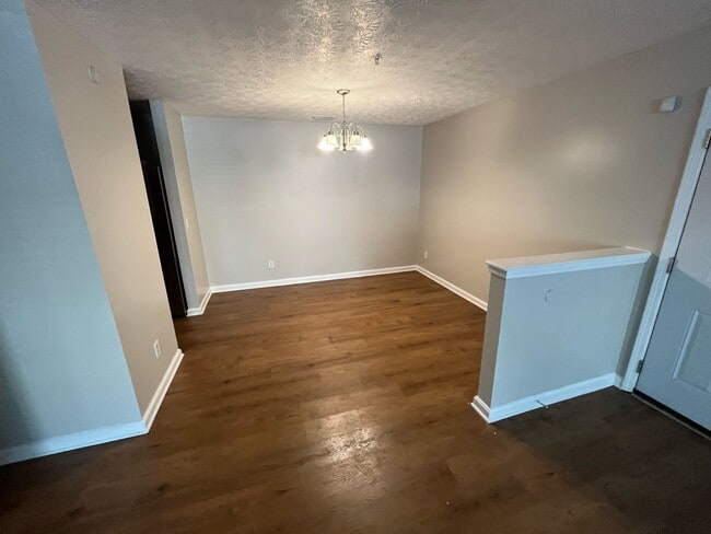 Foto del edificio - 8101 Par Four Way