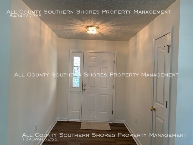 Building Photo - Lovely 3 Bed/2 Bath Home in Hidden Woods