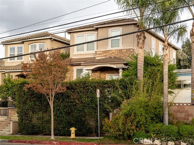 Primary Photo - 20548 Earl St