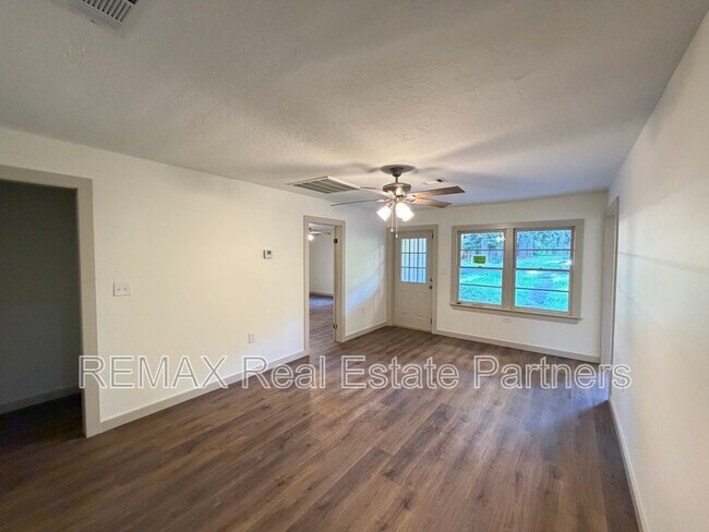Foto del edificio - 711 N 19th Ave
